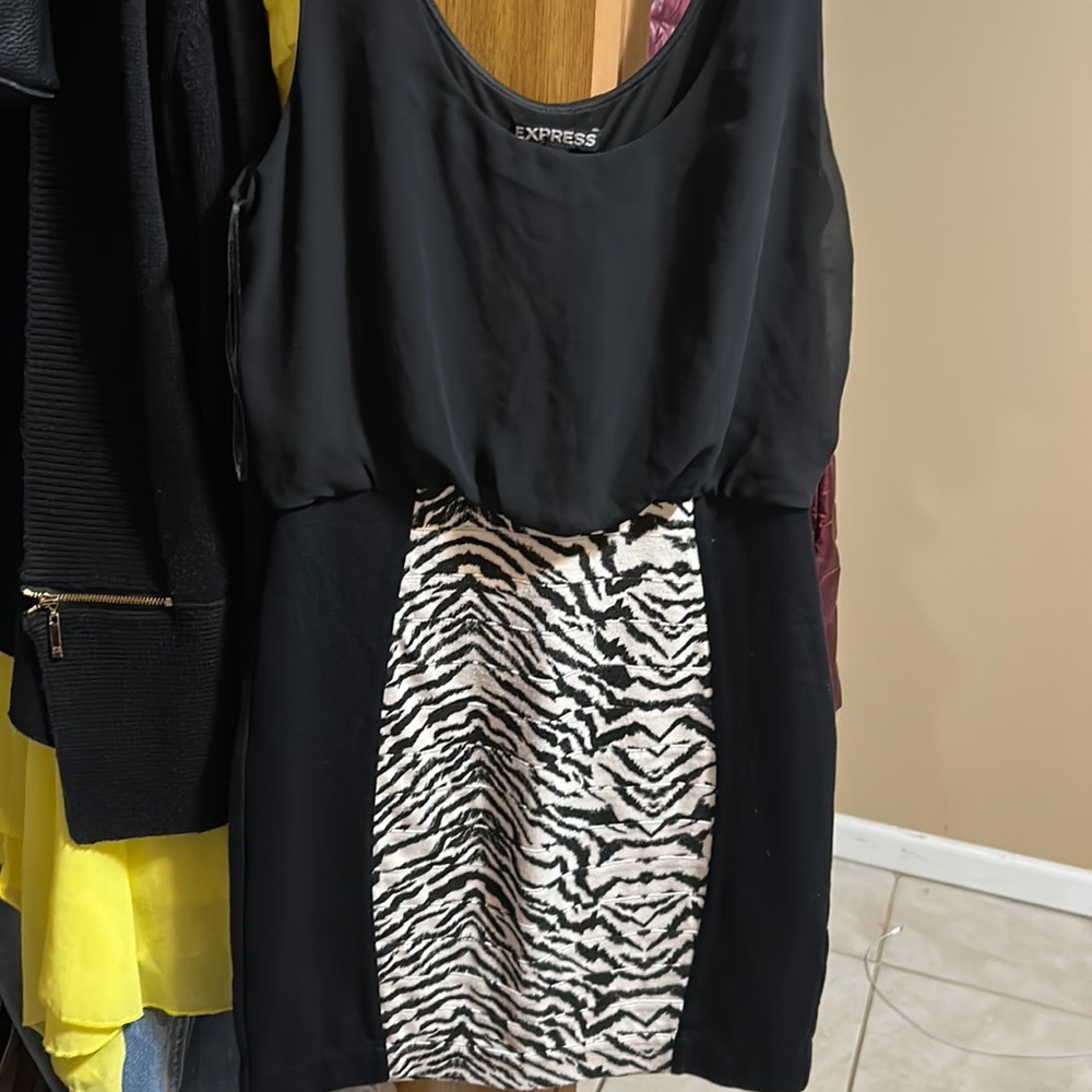 Express dress body contour dress